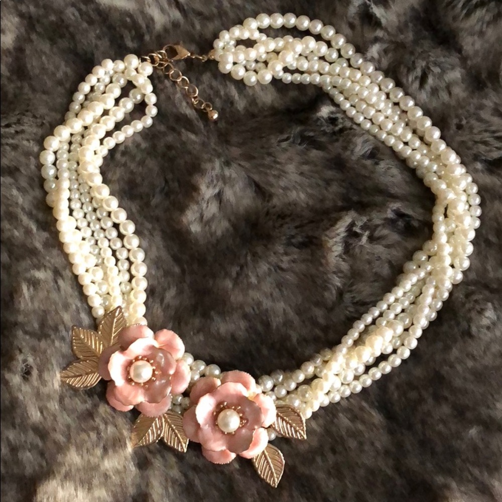 Pearl necklace